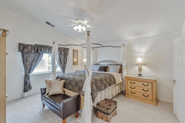 1700 Hemlock Court, Hollister CA: https://media.crmls.org/mediaz/be7051e9-58d8-4156-a8d7-c74fff955deb.jpg