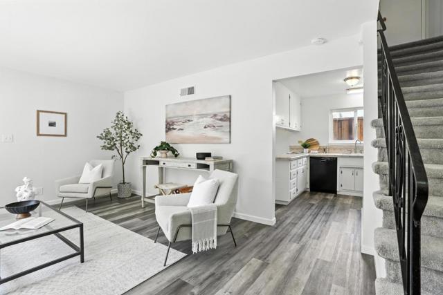 946 Laguna Avenue, Burlingame CA: https://media.crmls.org/mediaz/be70a38b-d354-4afd-9029-a8940b97d4ae.jpg