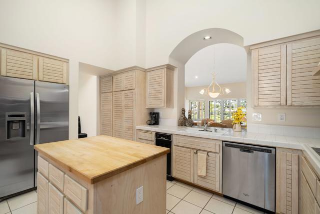 79835 Pecan, La Quinta CA: https://media.crmls.org/mediaz/be70c146-cfec-481f-997e-1e6f9aa2ae36.jpg