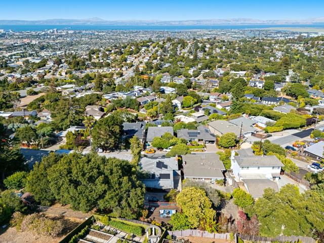 2310 Wooster Avenue, Belmont CA: https://media.crmls.org/mediaz/be71ad7f-cce4-4118-9d03-560032a0d592.jpg