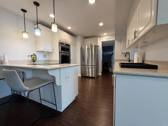 Detail Gallery Image 2 of 16 For 17428 Ashburton Rd, San Diego,  CA 92128 - 3 Beds | 2/1 Baths