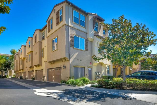 Detail Gallery Image 1 of 44 For 2455 Antlers Way, San Marcos,  CA 92078 - 3 Beds | 2/1 Baths