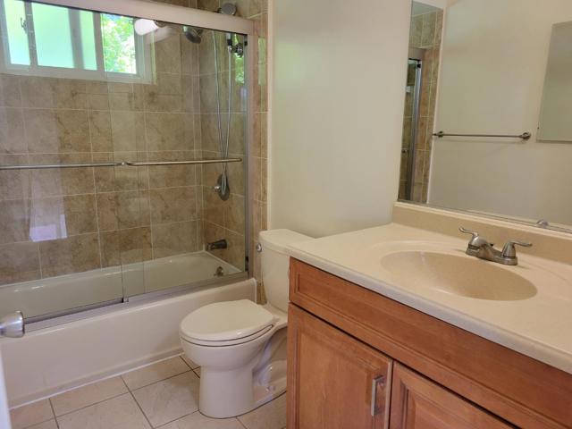 3148 Middlefield Road, Palo Alto CA: https://media.crmls.org/mediaz/be74229e-e225-49c7-9d01-398d5d319828.jpg