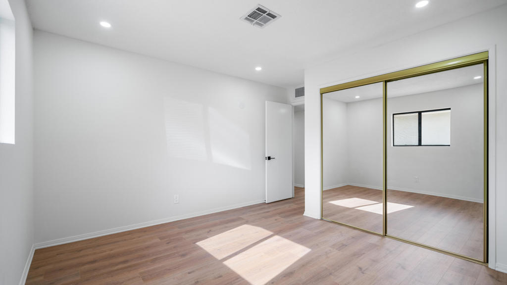 MLS #219138785DA image #17