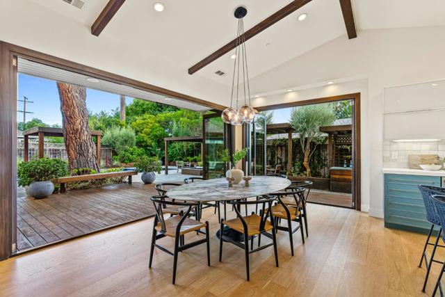 1683 Dalehurst Avenue, Los Altos CA: https://media.crmls.org/mediaz/be74f25a-f2c0-4f52-b382-9c7cae336ddc.jpg