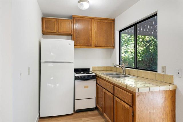 105 Sea Terrace Way, Aptos CA: https://media.crmls.org/mediaz/be751317-cd5b-4be6-8a9e-90d38fb23dde.jpg