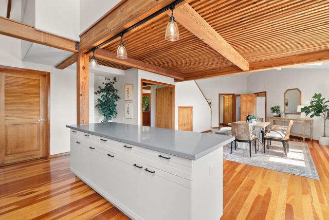 335 Wild Iris Lane, Santa Cruz CA: https://media.crmls.org/mediaz/be768f15-0594-4786-a576-886739b556e8.jpg