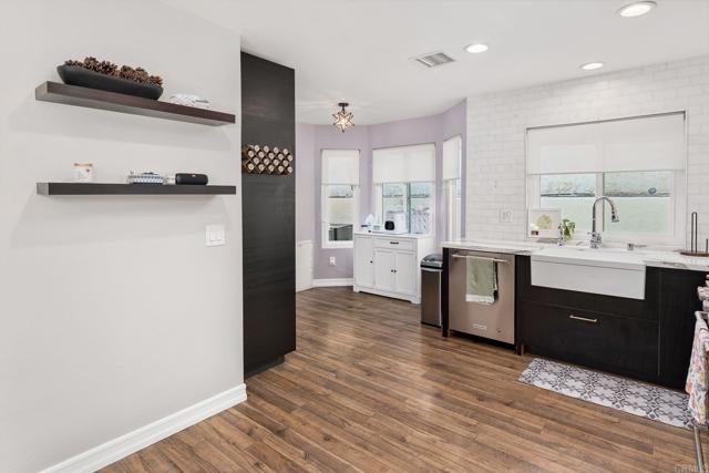 Detail Gallery Image 17 of 43 For 1756 Still Water Glen, Escondido,  CA 92026 - 2 Beds | 2 Baths