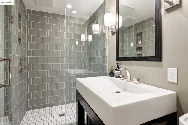 38 Bonita Ave., Piedmont CA: https://media.crmls.org/mediaz/be784c01-b20c-4864-ae73-08e6dce44a22.jpg