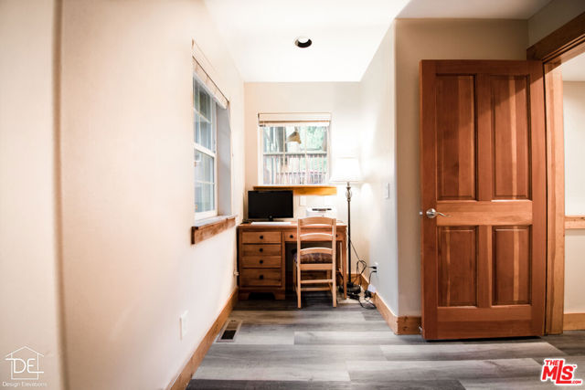 8732 Rainbow Avenue, Kings Beach CA: https://media.crmls.org/mediaz/be795ff9-7192-4da3-a8e0-da445c23d0ca.jpg