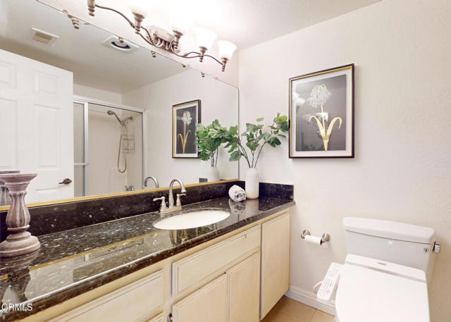Detail Gallery Image 14 of 29 For 123 N Alhambra Ave #C,  Monterey Park,  CA 91755 - 3 Beds | 2/1 Baths