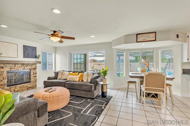 9410 Brian Way, El Cajon CA: https://media.crmls.org/mediaz/be79f51b-1105-4948-afab-9115fdabfddf.jpg