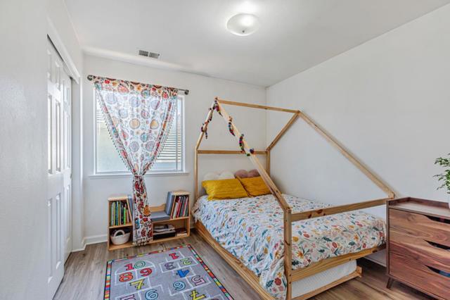 740 Alissa Court, Hollister CA: https://media.crmls.org/mediaz/be7a28fb-0941-44ff-91e0-92867cea9d6d.jpg
