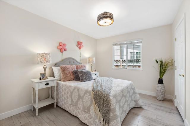 1776 Via Flores, San Jose CA: https://media.crmls.org/mediaz/be7a3286-e828-48c2-91ac-7f83198cee0e.jpg