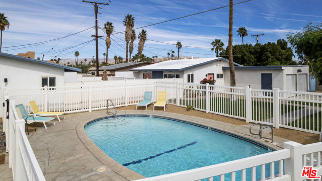 Image 4 of 14 For 68080 Risueno Road