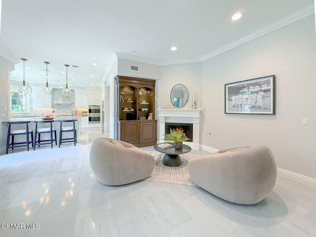 581 Lakeview Canyon Road, Westlake Village CA: https://media.crmls.org/mediaz/be7a4eaa-e2d9-44ae-a5ee-b83ab52bd0ee.jpg