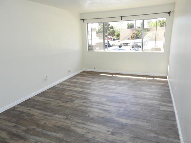 3516 Del Sol Blvd, San Diego CA: https://media.crmls.org/mediaz/be7b1916-50b8-42e3-ada4-4020ca1c5823.jpg