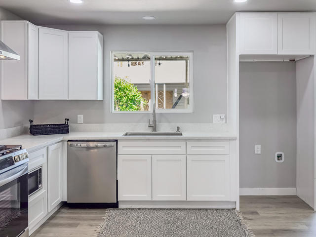 88 Dunes Circle, Cathedral City CA: https://media.crmls.org/mediaz/be7b2b41-152b-42a3-a479-3715f17ab96f.jpg