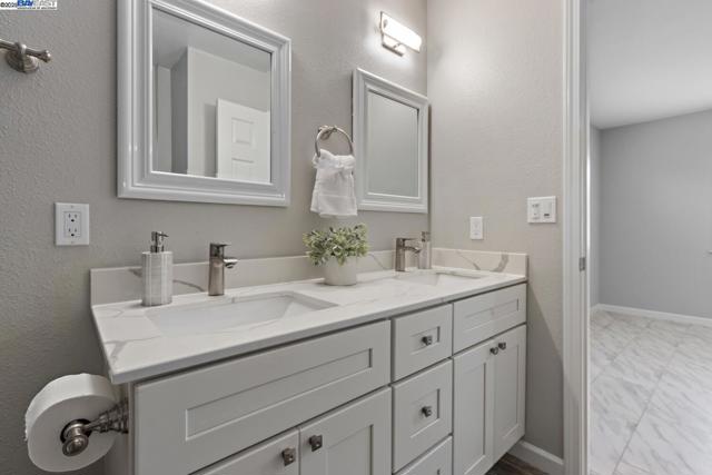 633 N P St, Livermore CA: https://media.crmls.org/mediaz/be7b3c22-46c1-4767-b9f5-86c0744b3c2a.jpg
