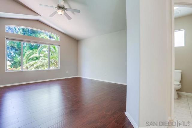 5423 Foxtail Loop, Carlsbad CA: https://media.crmls.org/mediaz/be7c0ea5-1ef9-4d0d-920f-dffdb5ade3ec.jpg