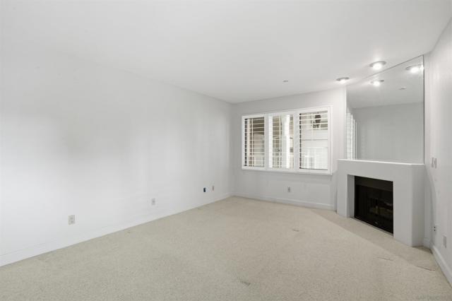 Image 28 of 46 For 1099 1 Street 223