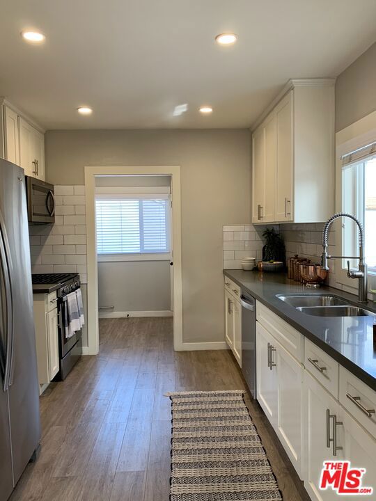 2647 GRANADA Street, Los Angeles CA: https://media.crmls.org/mediaz/be7cd88f-11fb-42a9-8d50-379100ee5882.jpg
