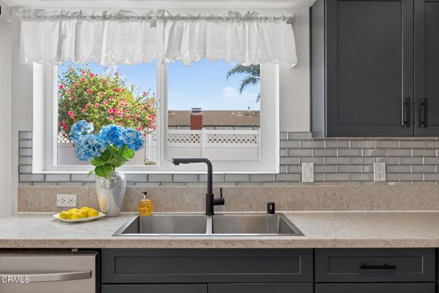 3470 CHIEF Circle, Thousand Oaks CA: https://media.crmls.org/mediaz/be7d54b3-f030-4a6c-970b-8494275cec10.jpg