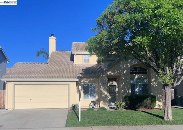 1420 Teakwood Way, Tracy CA: https://media.crmls.org/mediaz/be7d893a-4849-4ab6-a9eb-a38a1e288284.jpg