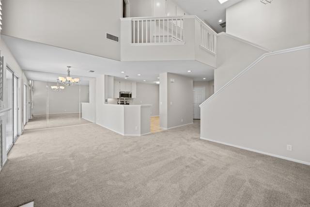 1298 El Mercado Way, Oceanside CA: https://media.crmls.org/mediaz/be7e2864-878a-496f-8489-e2b0c5174f27.jpg