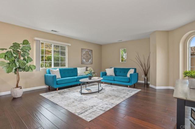 Detail Gallery Image 17 of 37 For 307 Calle De Portola, San Marcos,  CA 92078 - 3 Beds | 2/1 Baths
