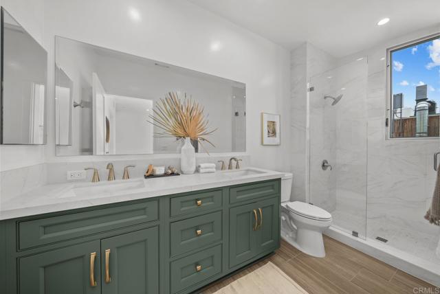 Detail Gallery Image 17 of 34 For 2646 State Street, Unit #D, Carlsbad,  CA 92008 - 3 Beds | 3/1 Baths