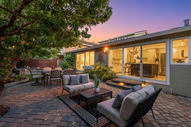 321 Beach Park Boulevard, Foster City CA: https://media.crmls.org/mediaz/be82b0f8-8d92-43fc-8a89-c4cfa7ddac50.jpg