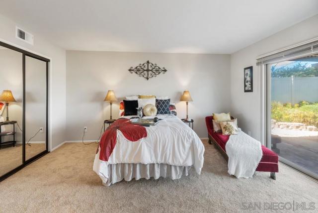 16071 Sun Summit Pt, San Diego CA: https://media.crmls.org/mediaz/be839e61-6890-4e02-9a97-8831c2edf9ea.jpg