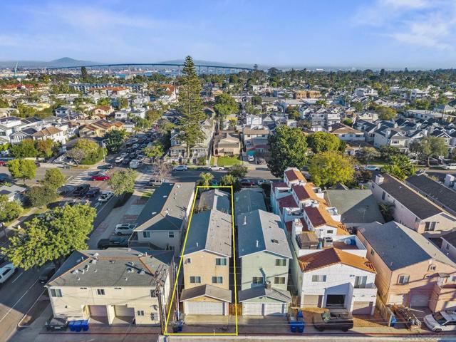 406 408 & 408B E Ave, Coronado CA: https://media.crmls.org/mediaz/be83d43f-e5e9-4915-ad6c-fe2c19d1537c.jpg