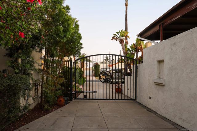 1430 Golden Gate Drive, San Diego CA: https://media.crmls.org/mediaz/be84e4eb-3bf6-4932-b04b-00ff9ec95540.jpg