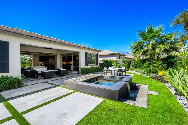 82460 W Mccarroll Drive, Indio CA: https://media.crmls.org/mediaz/be84e8a5-9f58-4ec1-b359-7271dddada35.jpg