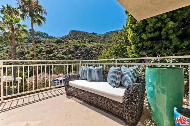 Drew Fenton | 746 Palisades Drive Pacific Palisades CA | MLS: 6794665