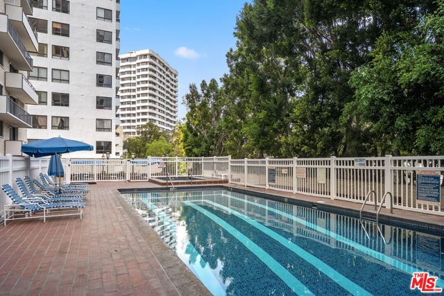 10535 Wilshire Boulevard, Los Angeles CA: https://media.crmls.org/mediaz/be8597a9-9906-4677-a7e7-e25181d501f8.jpg