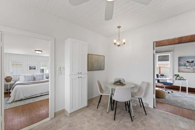222 2nd Avenue, Santa Cruz CA: https://media.crmls.org/mediaz/be85ba8f-b3fd-45f2-982a-f27e7103527d.jpg