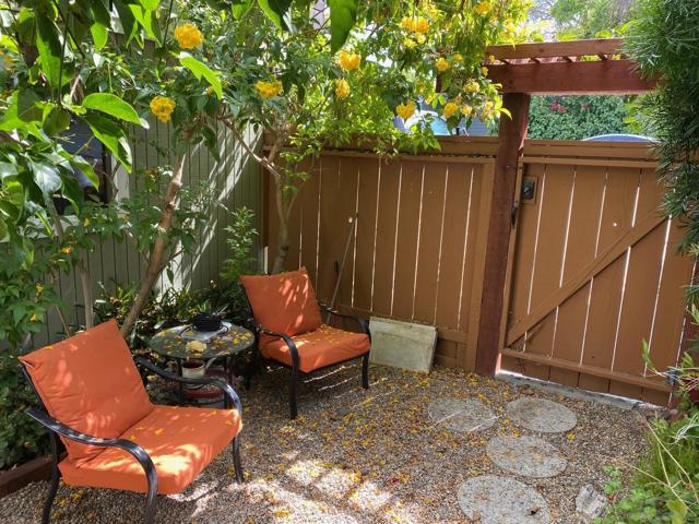 2269 71 Edinburg Ave, Cardiff by the Sea CA: https://media.crmls.org/mediaz/be864438-5982-431f-9b60-b193f6b1f74c.jpg