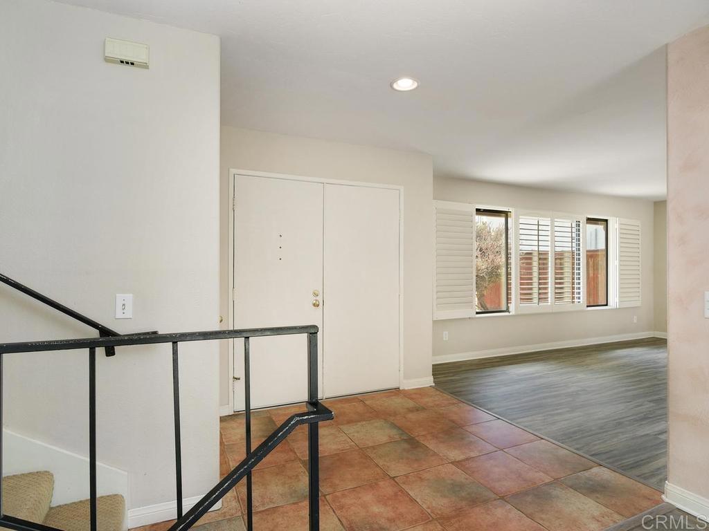 4798 Hillside Drive - photo 3
