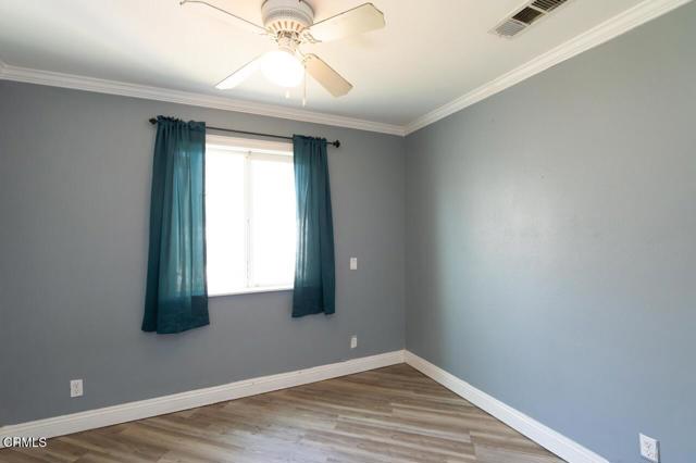 Detail Gallery Image 11 of 22 For 4230 Mountain Dr, San Bernardino,  CA 92407 - 3 Beds | 1 Baths