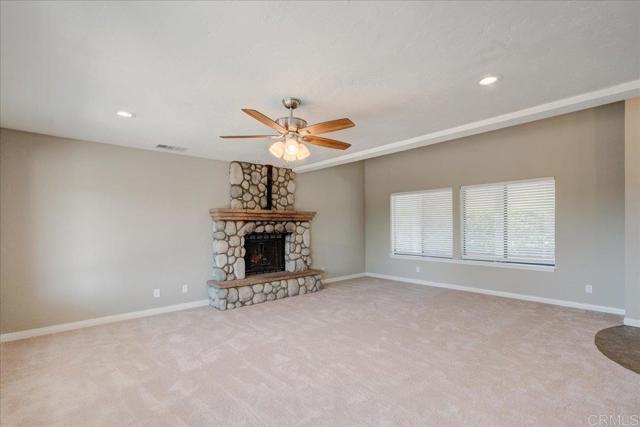 18434 Ramona View Drive, Ramona CA: https://media.crmls.org/mediaz/be89f50e-2cb4-4b87-bac5-cfadc0174741.jpg
