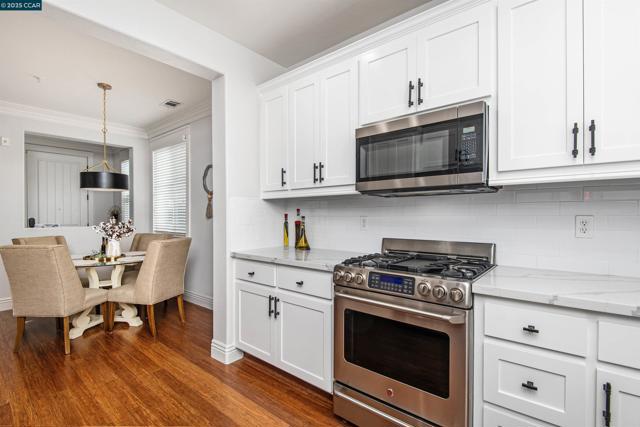 3402 Fostoria Way, Danville CA: https://media.crmls.org/mediaz/be8a5cfe-2dc4-4510-80b6-1f73daa3da33.jpg