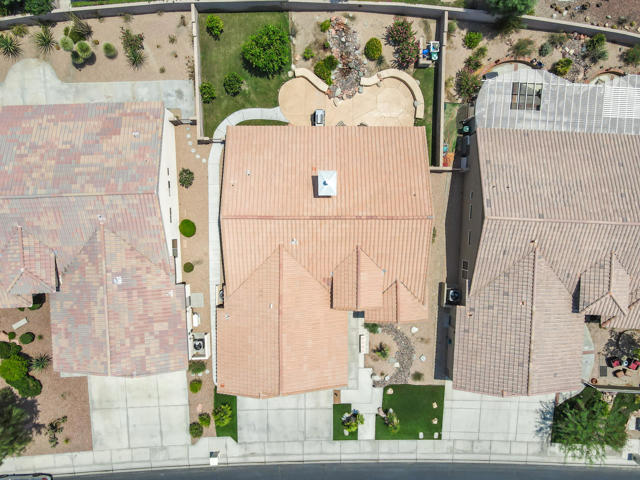 37674 Medjool Avenue, Palm Desert CA: https://media.crmls.org/mediaz/be8b12c8-86c2-4102-92b4-87431c9bc7cd.jpg
