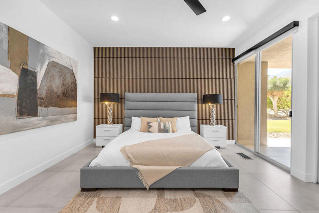 469 E Mariposa Drive, Palm Springs CA: https://media.crmls.org/mediaz/be8b9229-c5e1-4e62-b4c5-b105b97eae33.jpg