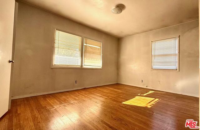 1425 W Marcella Court, Ontario CA: https://media.crmls.org/mediaz/be8ba566-2fa5-4034-9ac8-df3f4b00e246.jpg