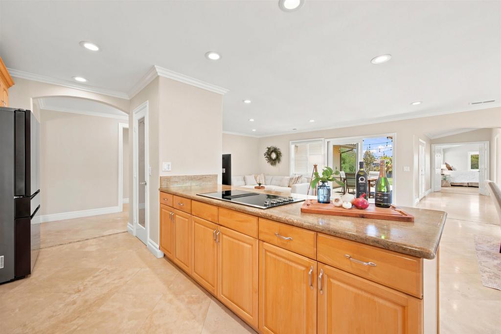 7738 Madrilena Way - photo 15