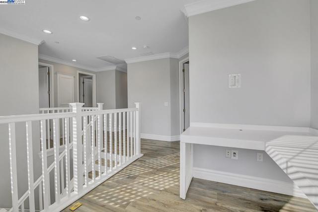 269 Alta St, Brentwood CA: https://media.crmls.org/mediaz/be8e7545-ee8e-4f86-a2bd-d7cd333784e5.jpg