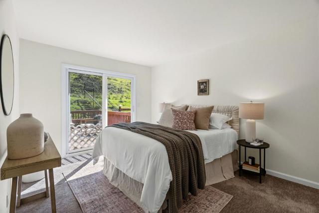 1100 Glacier Avenue, Pacifica CA: https://media.crmls.org/mediaz/be8ebf74-2e80-4a95-9e96-7d070675cc12.jpg